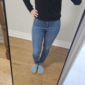 Zara Women's Skinny Jeans in Blue